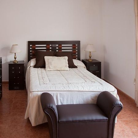 Casa Rural Marchena Navahermosa  Exteriör bild